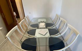 Apartamento Cerca Del Mar